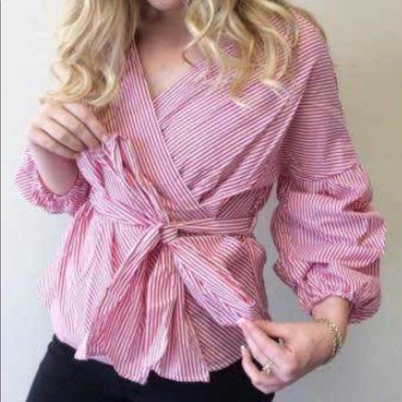 ✨NWT boutique top - Picture 1 of 2